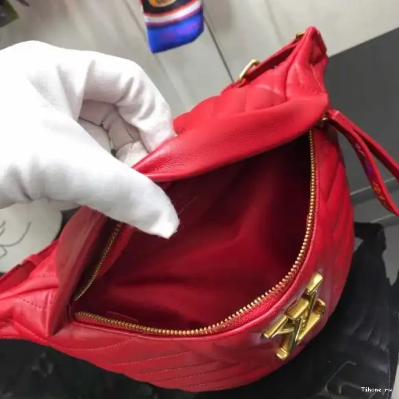 Cheap LOUIS BUMBAG VUITTON NEW WAVE 0704